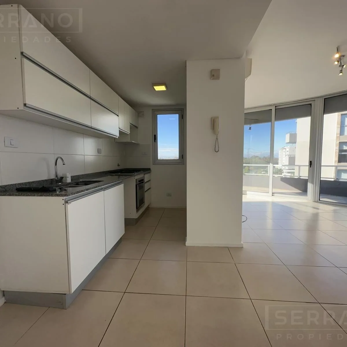Alquiler. Departamento 3 Ambientes. Enyoi Islas del Golf