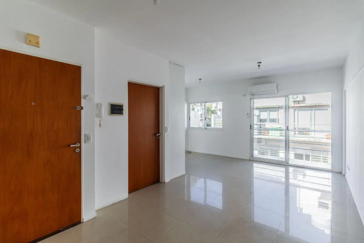Alquiler Departamento 1 Ambiente con Balcon Corrido en Villa Urquiza