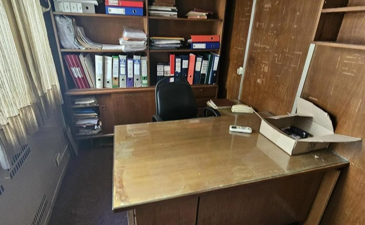 33 m² office on Suipacha