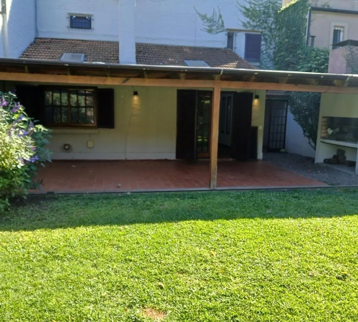 Padre Acevedo 3500 Gran Casa Familiar con Psicina y Parrilla