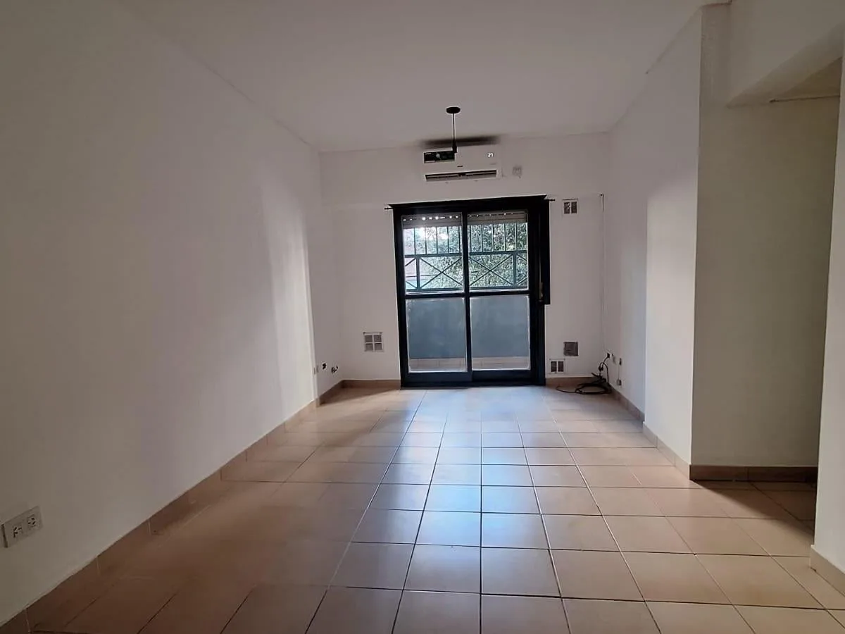 2 quartos com varanda frontal