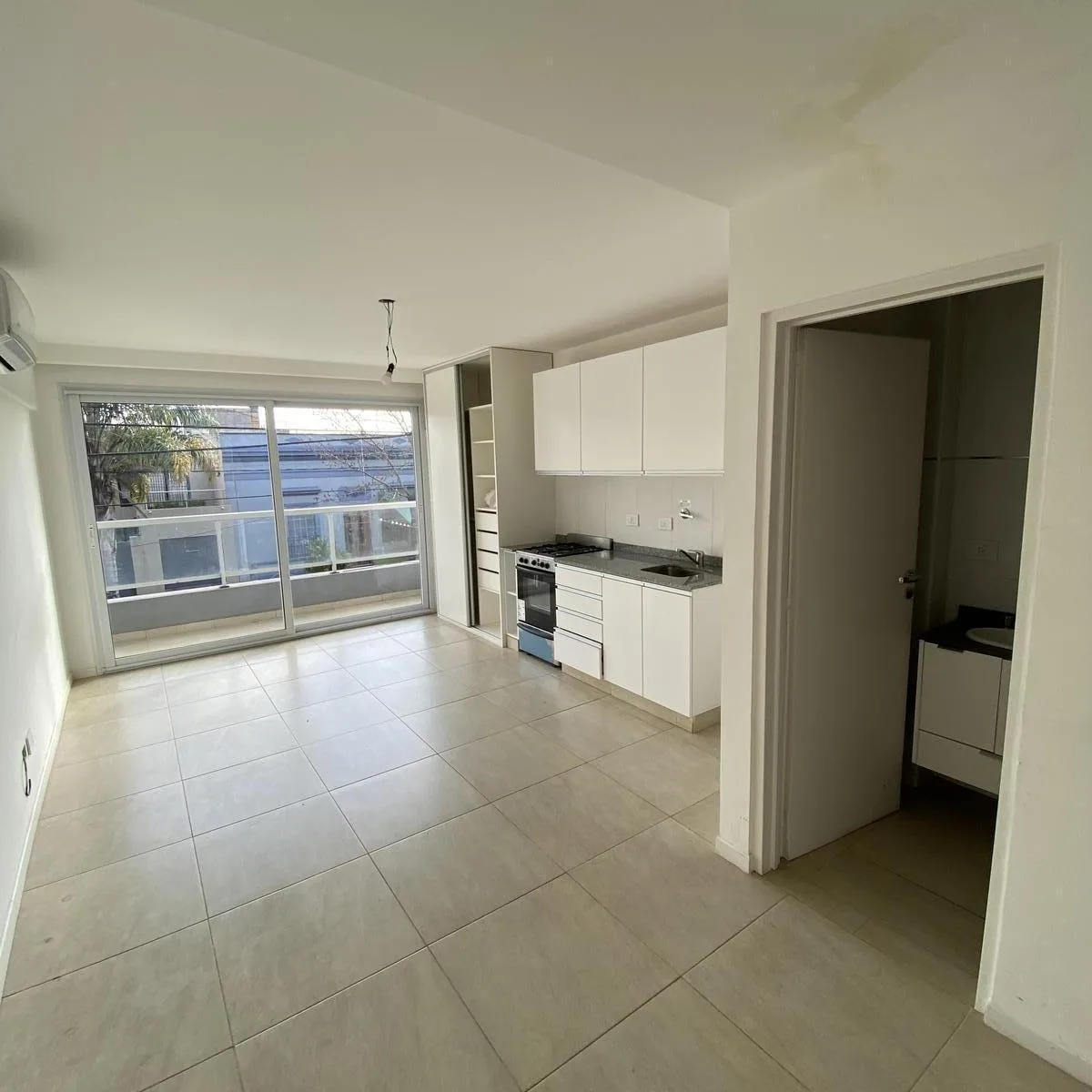 Santilli - Alvear 75 - Monoambiente