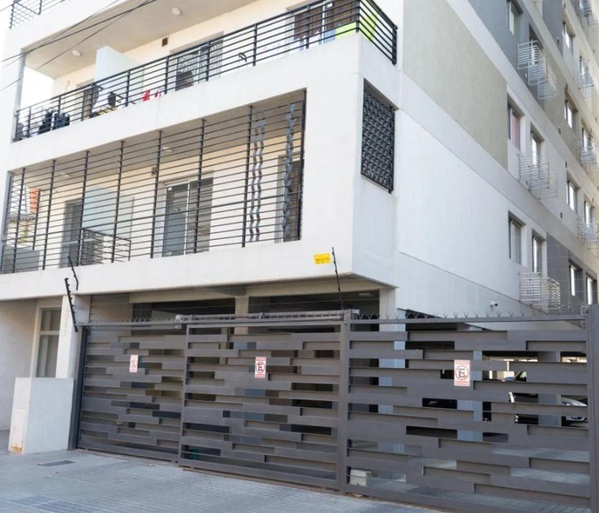 3-room apartment with 6 m² balcony