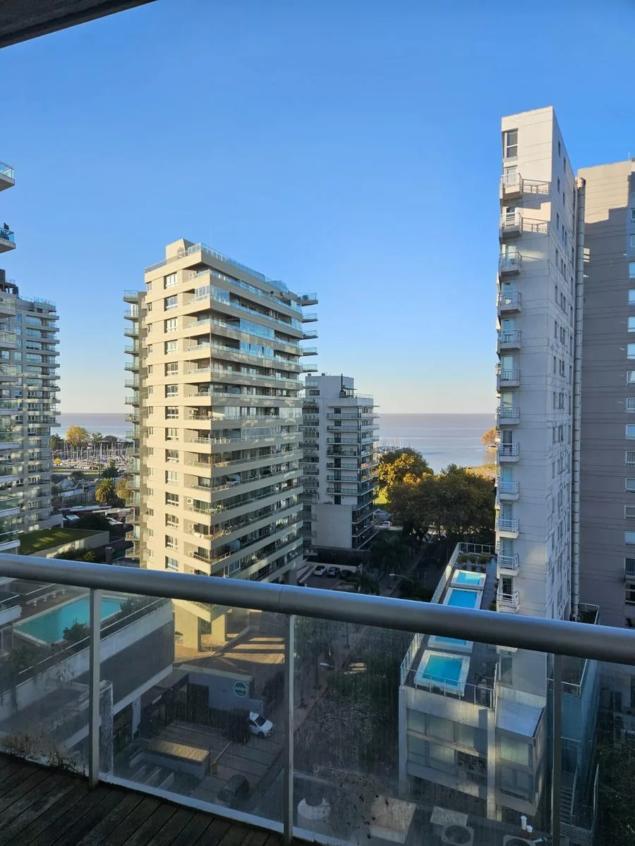 Semipiso de Categoria en Olivos Amenities Cochera Vista Al Rio