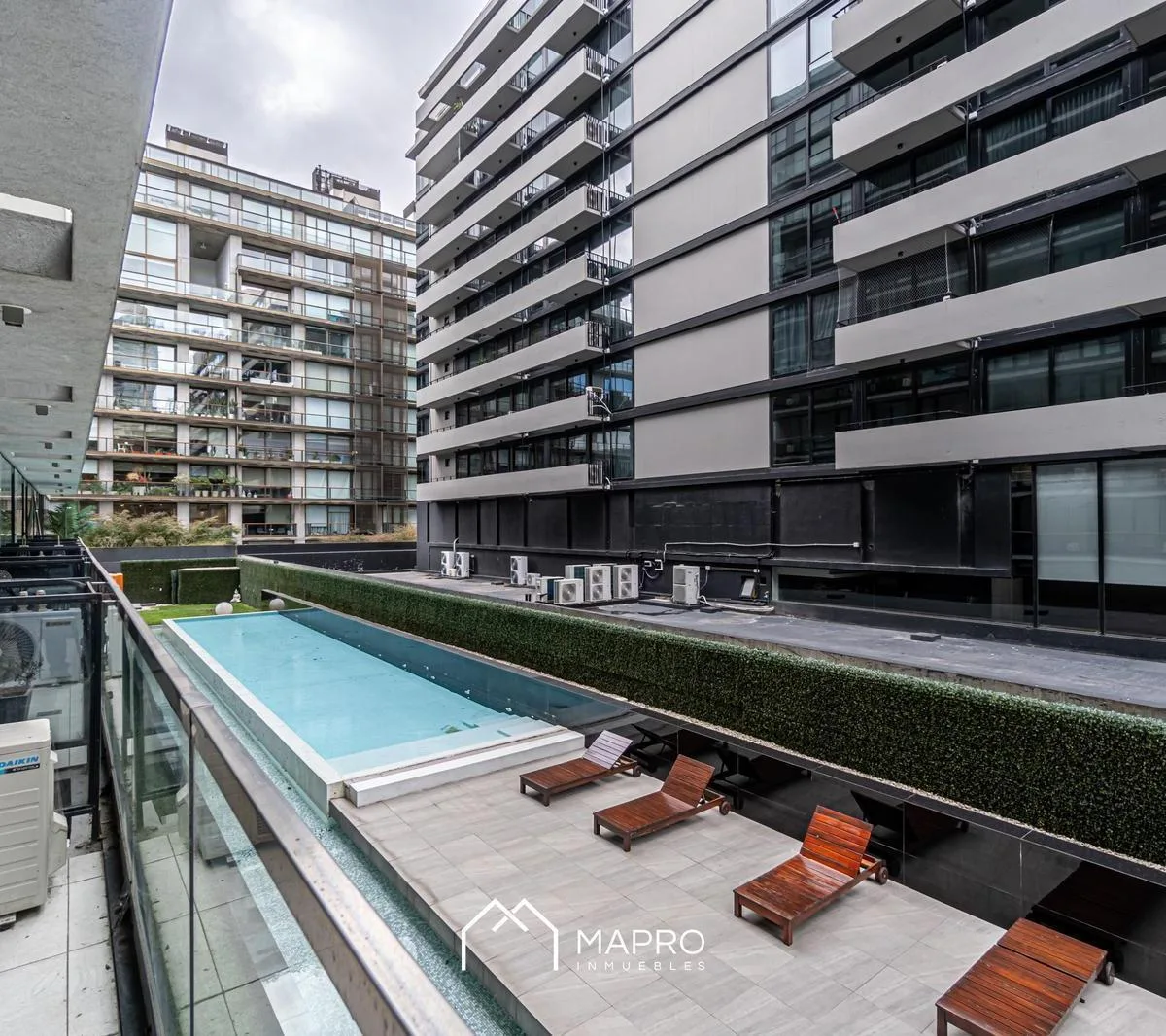Hermoso Departamento Amoblado con Cochera en Puerto Madero. Lumiere