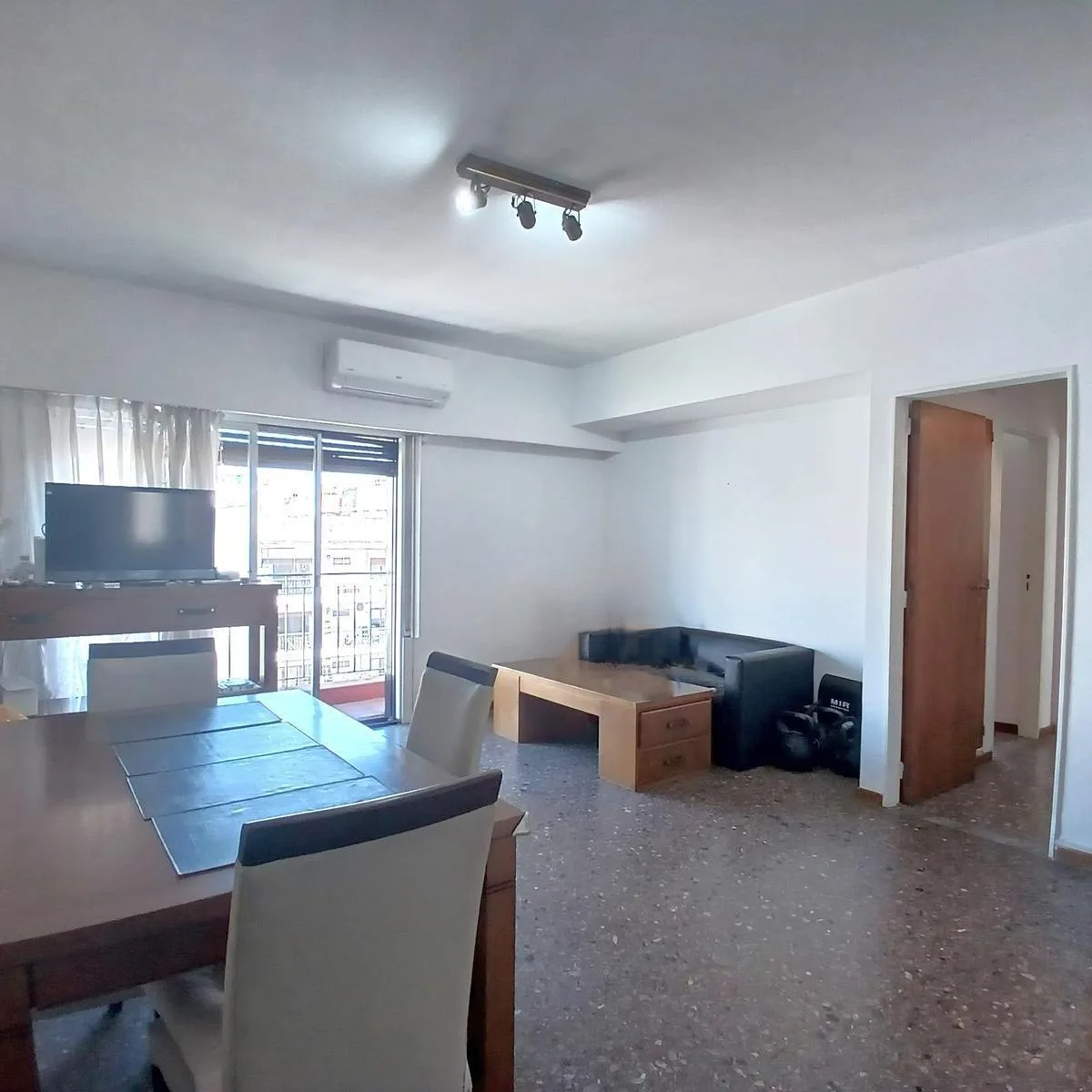 Alquiler Departamento 3 Ambientes con Balcón y Lavadero en Belgrano Apto Mascotas