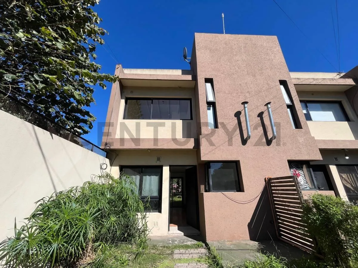 Duplex de 2 Dorm. en Alquiler