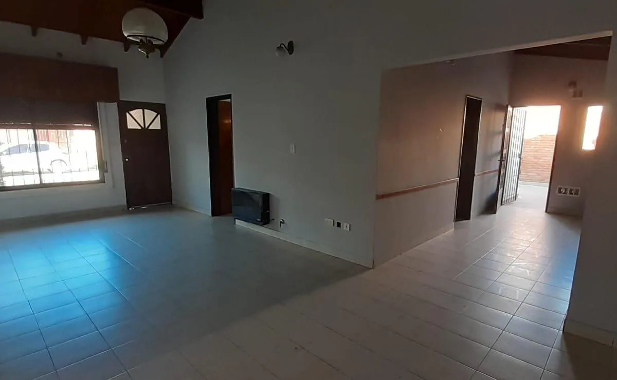 Casa en Alquiler, Luján - San Bernardo (Lujan)