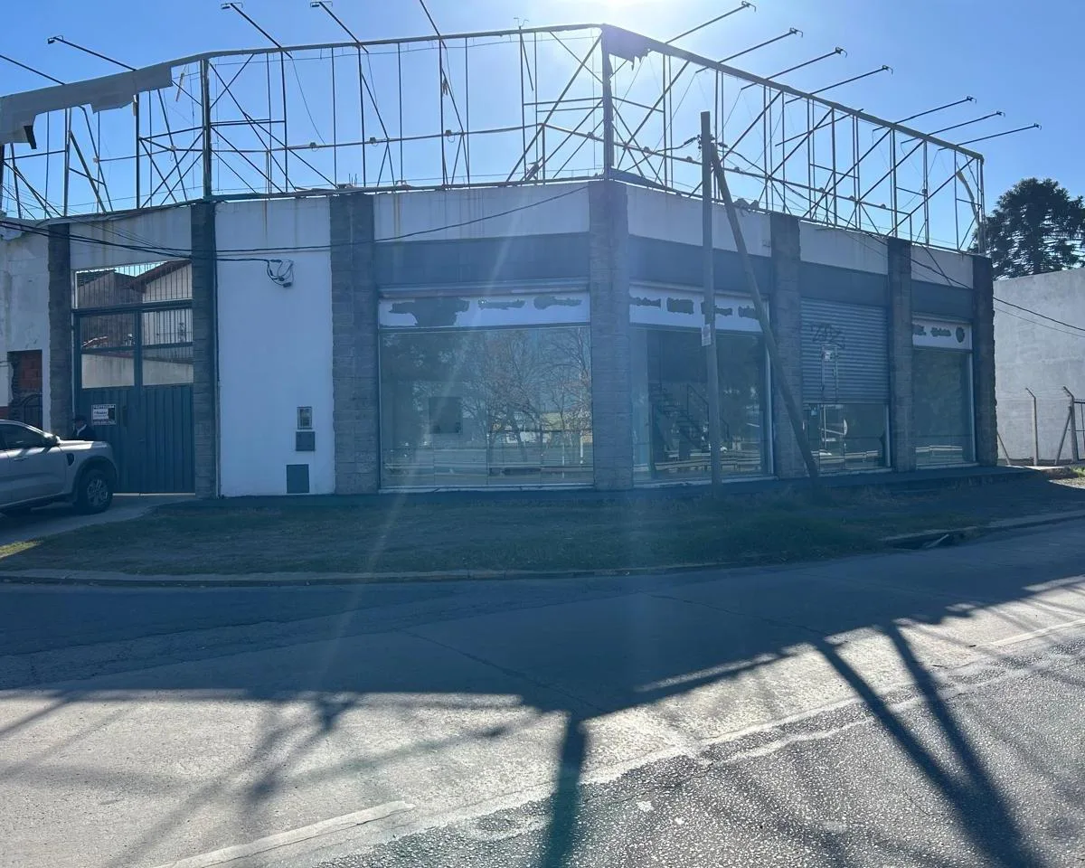 Double-height commercial space with mezzanine