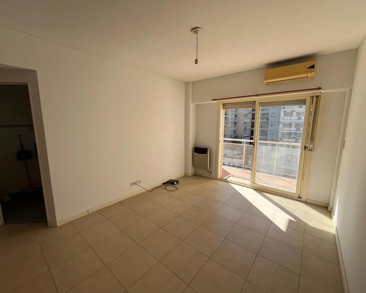 Belgrano – Monoambiente con Balcón y Vista Abierta – Seguridad y Encargado