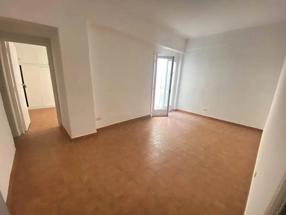 2 Ambientes con Patio en Paternal