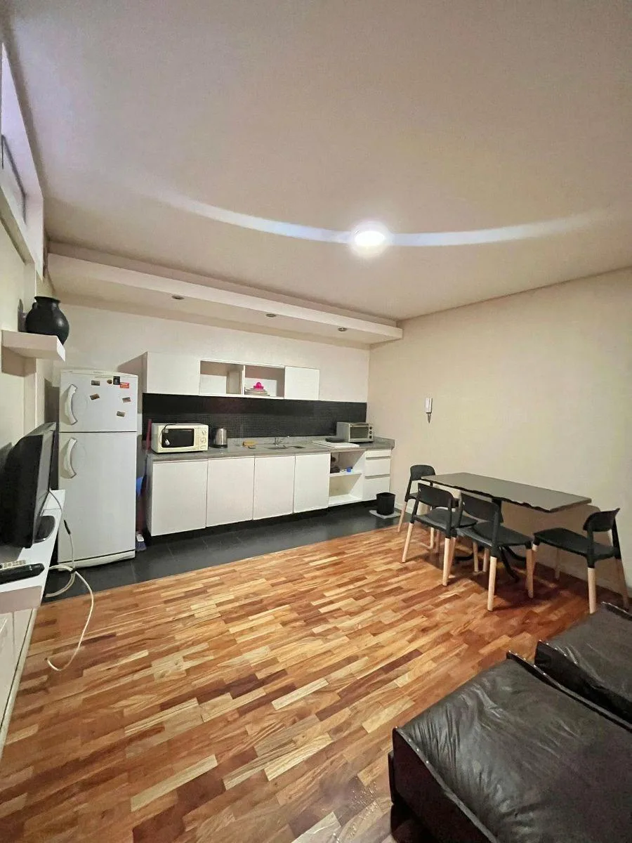 Departamento Dos Ambientes con Balcón, Laundry y Terraza Temporario en Almagro