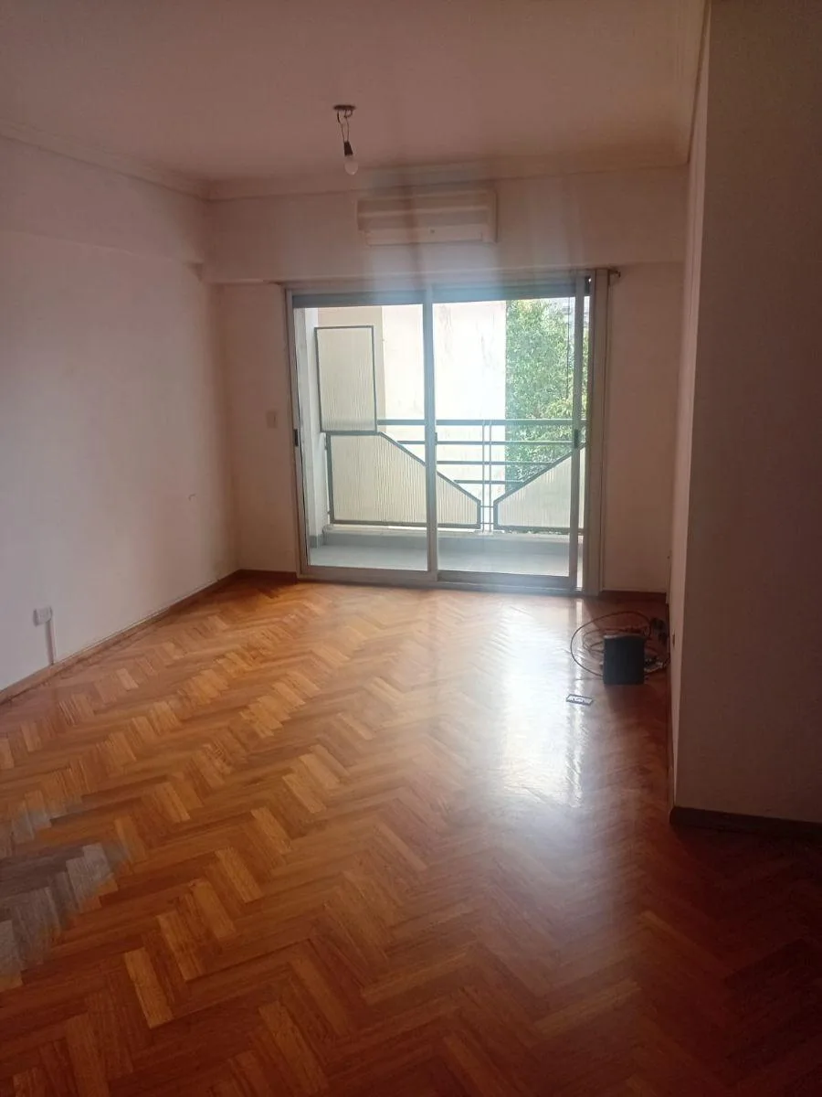 Alquiler Departamento en Villa Urquiza 3 Ambientes con Cochera