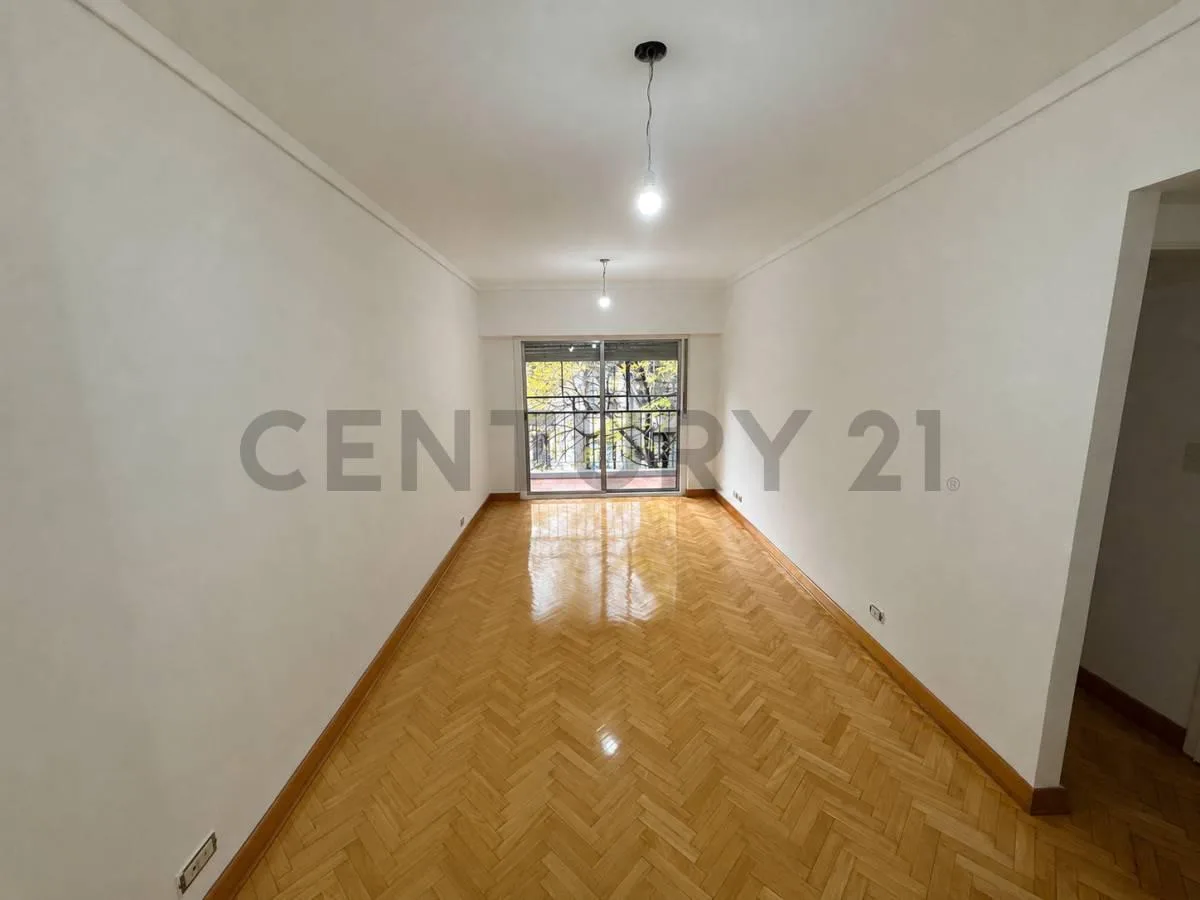 Alquiler Departamento 2 Ambientes con Balcón en Las Cañitas