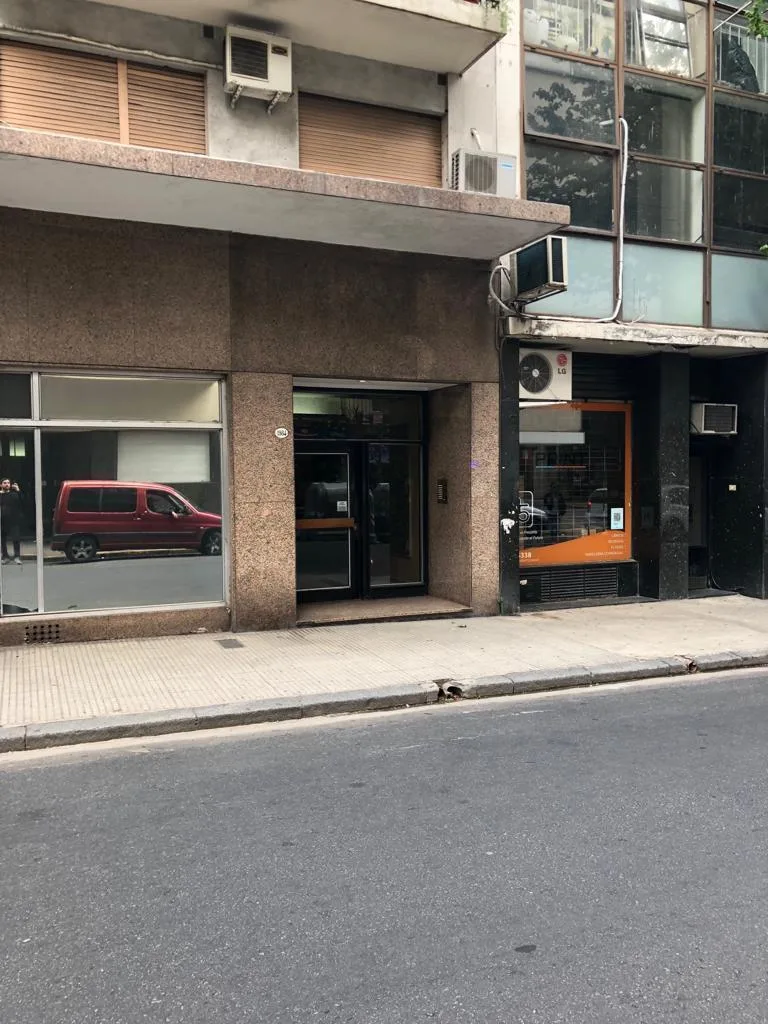 3 Ambientes con Balcón en Balvanera