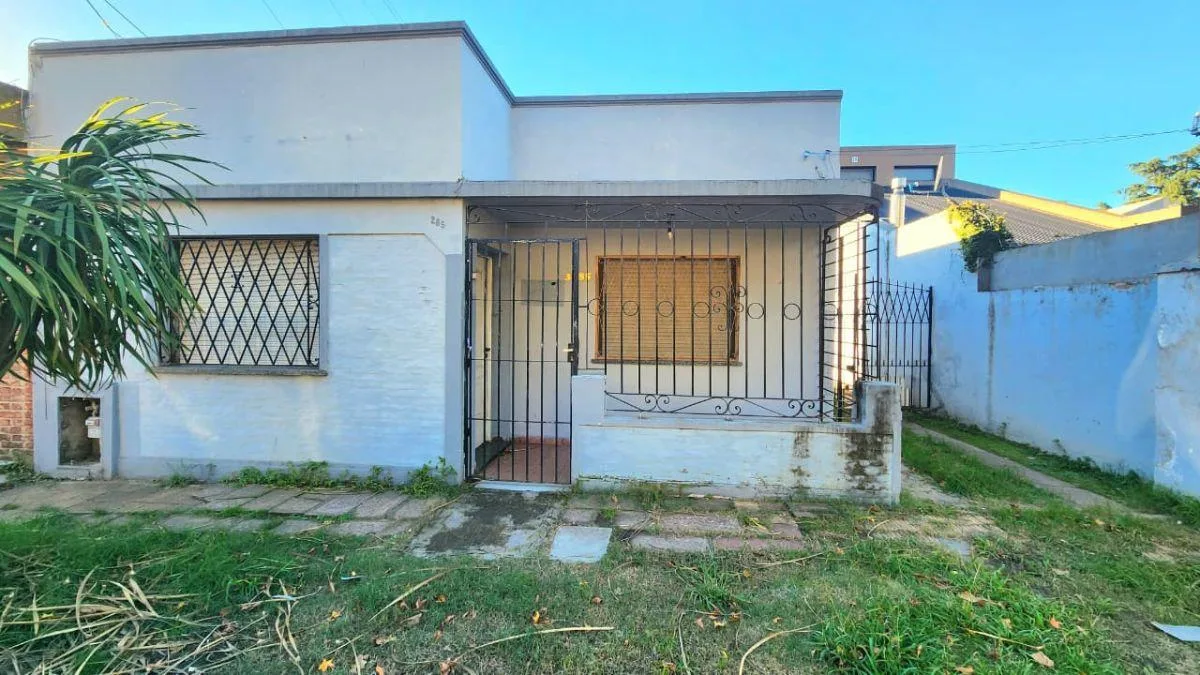 Casa en Alquiler en Castelar Norte