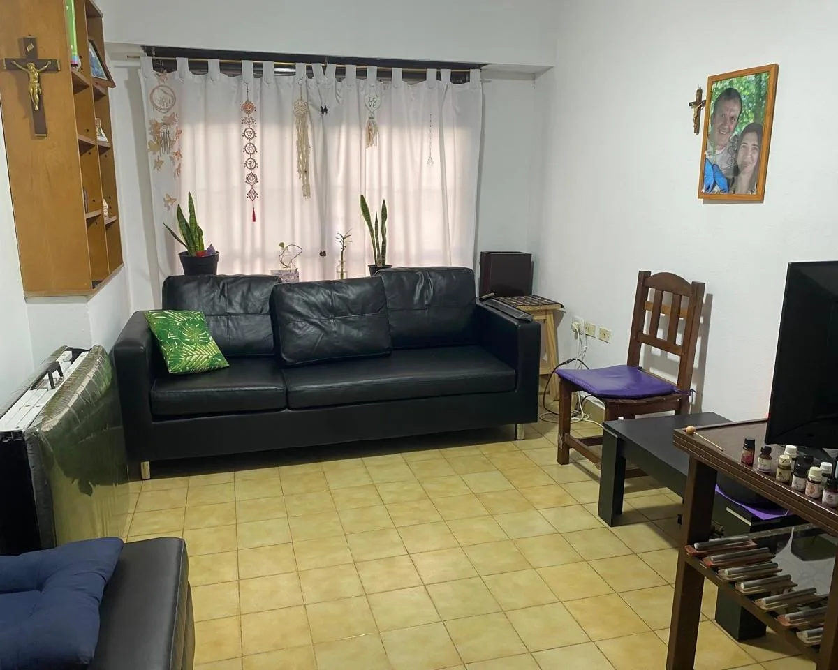 Departamento un Dormitorio con Patio