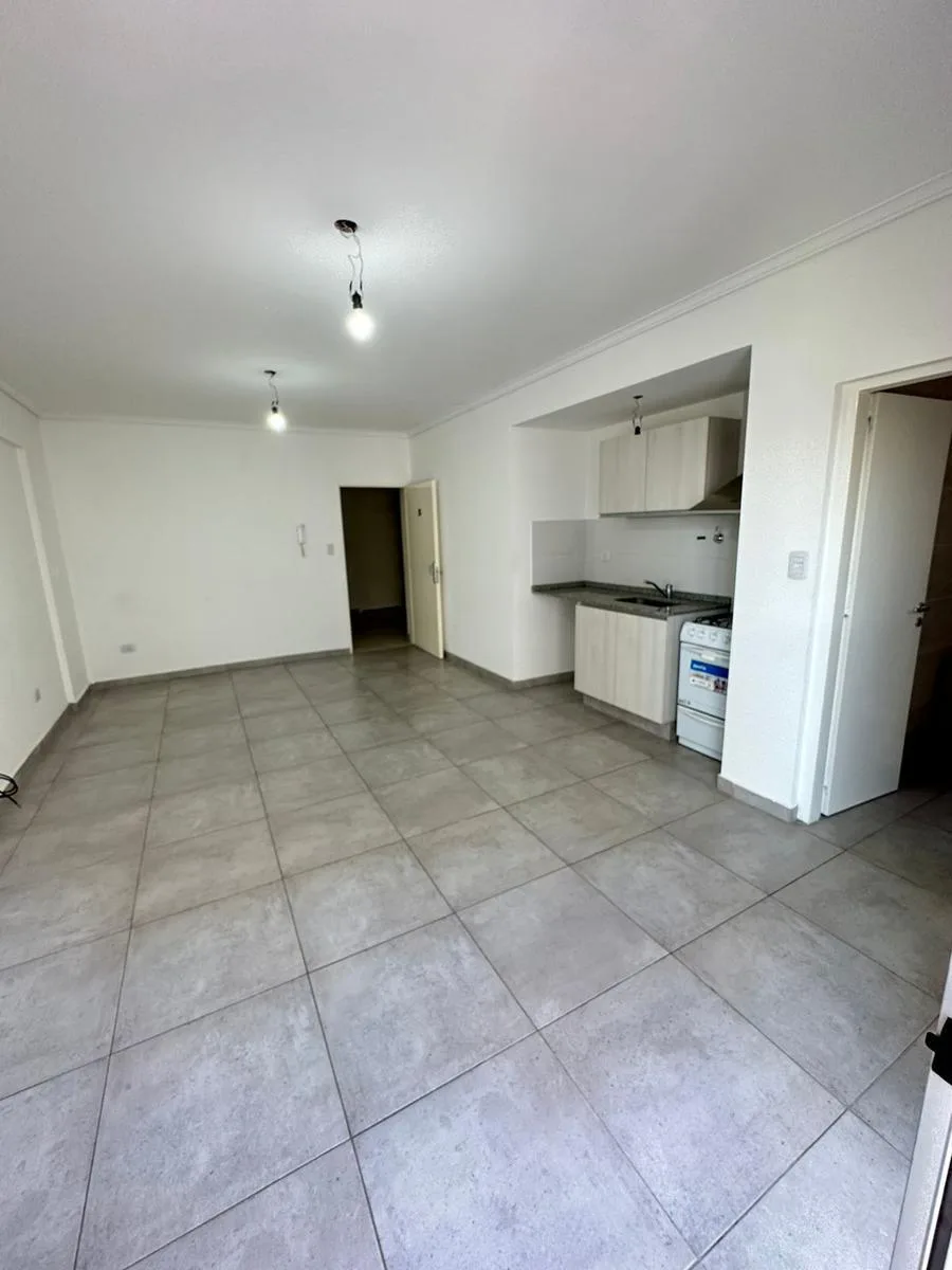 Alquiler Monoambiente Apto Profesional en San Miguel
