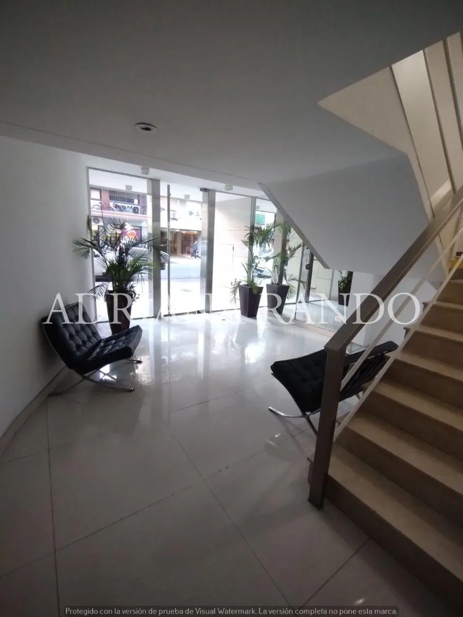 Excelente Departamento de 2 Ambientes Contrafrente con Balcon