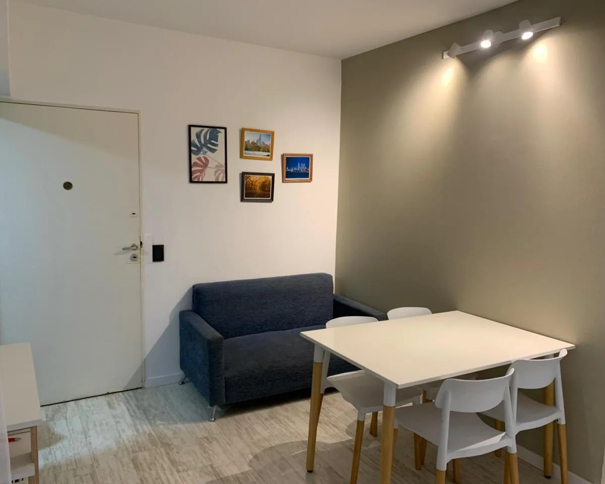 Furnished 2BR, 70 m², AC