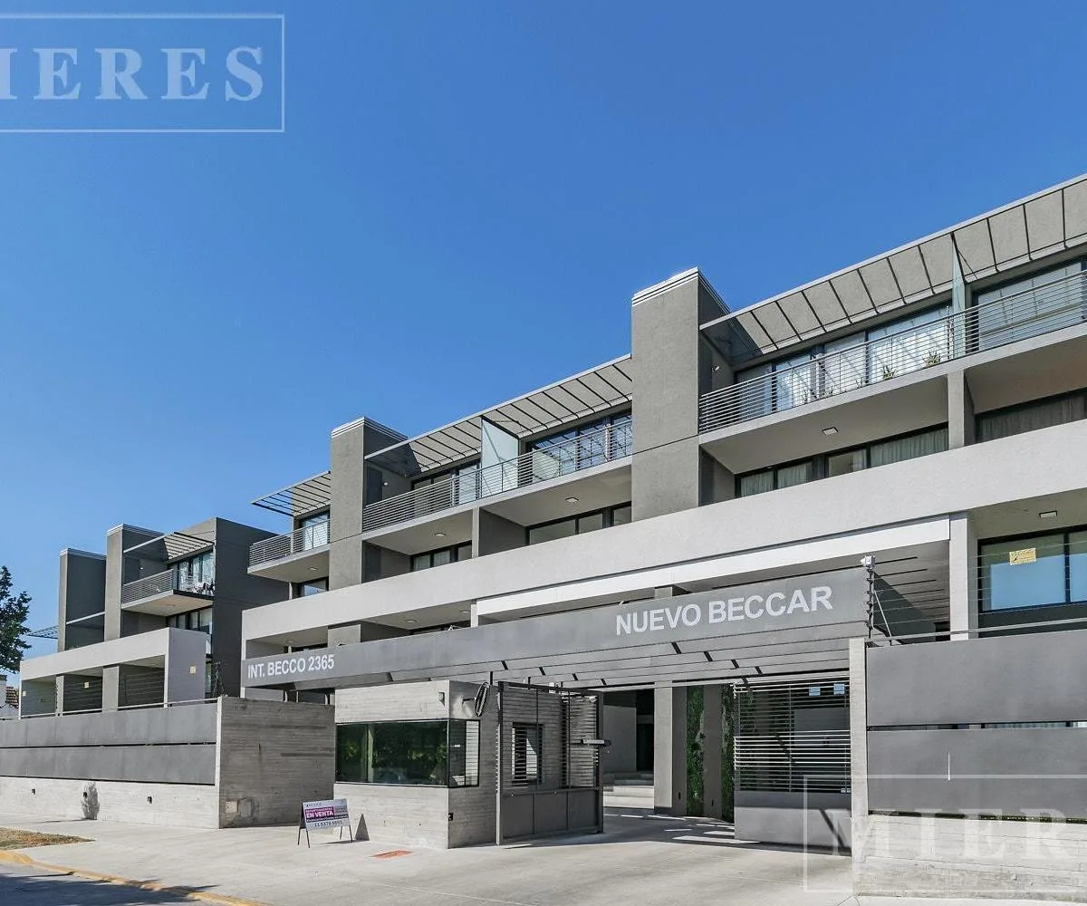 Departamento de 3 Ambientes en Dúplex con Jardín en Alquiler