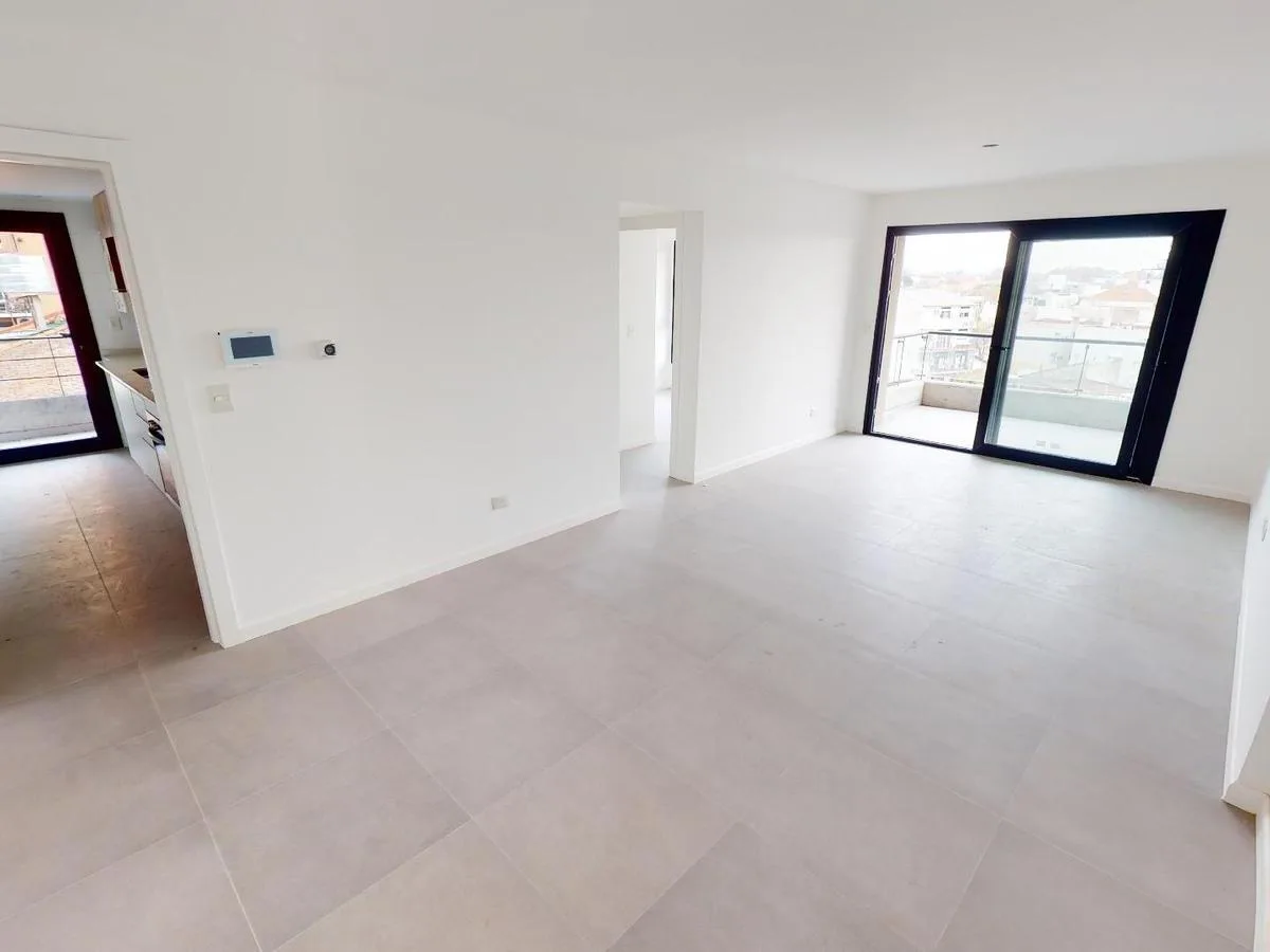 3-room apt with terrace balcony