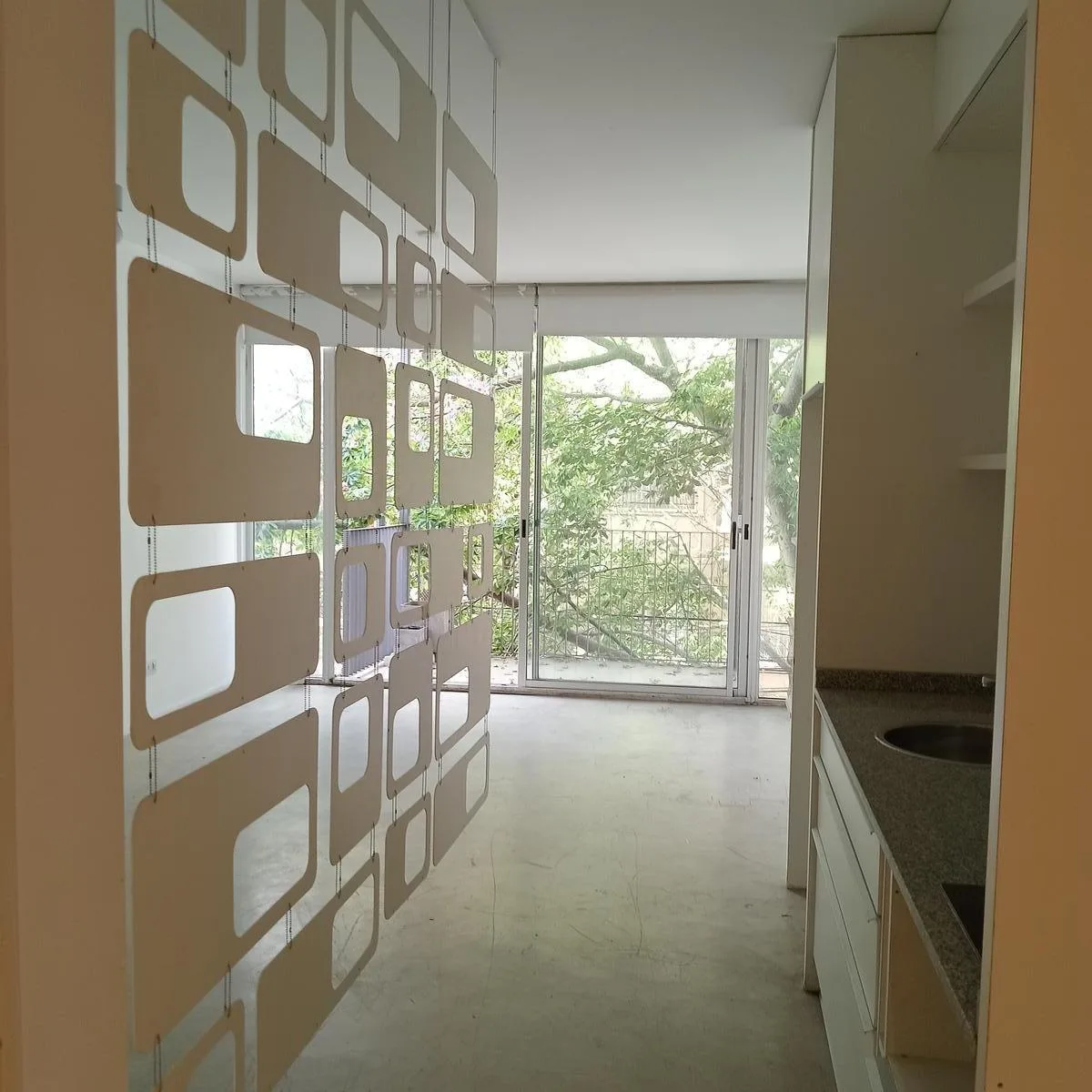 Monoambiente con Balcón Al Frente. Apto Profesional