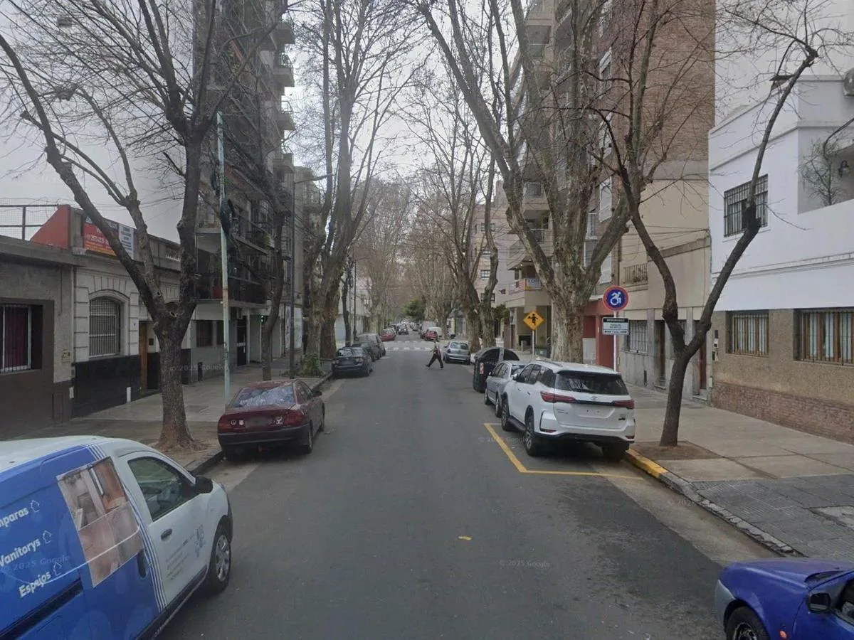 2 dorm, varanda, frente NE