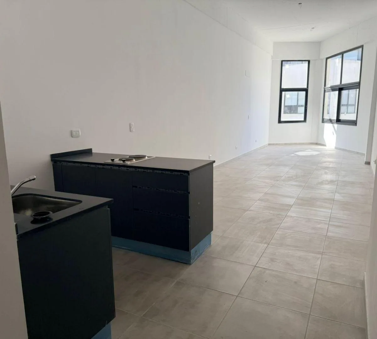 Departamento Monoambiente. | Zelarrayan Al 1600