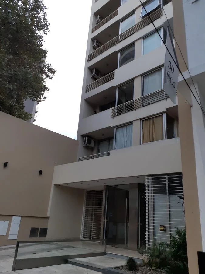 Departamento 2 Amb. con Cochera