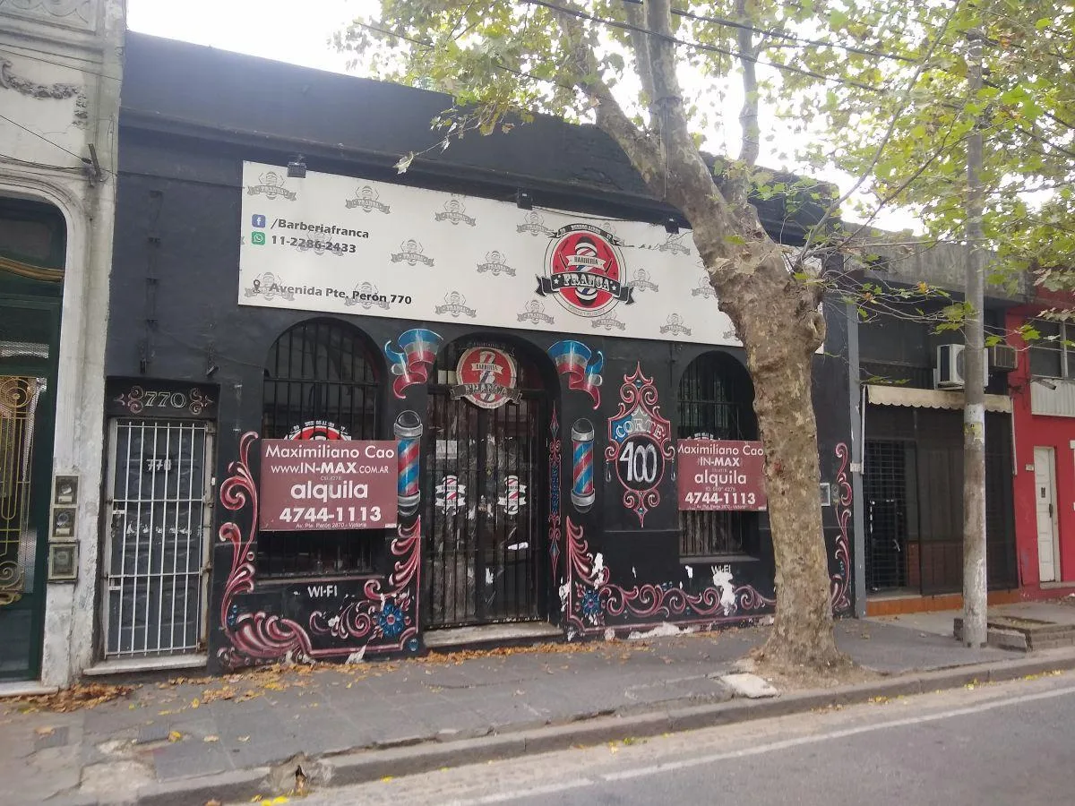 Casa Antigua en Planta Alta en Alquiler en Tigre, Ideal Comercial U Oficinas