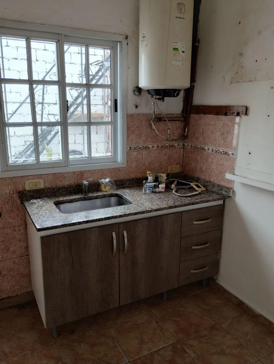 Alquiler de Departamento 1 Ambiente en Moron