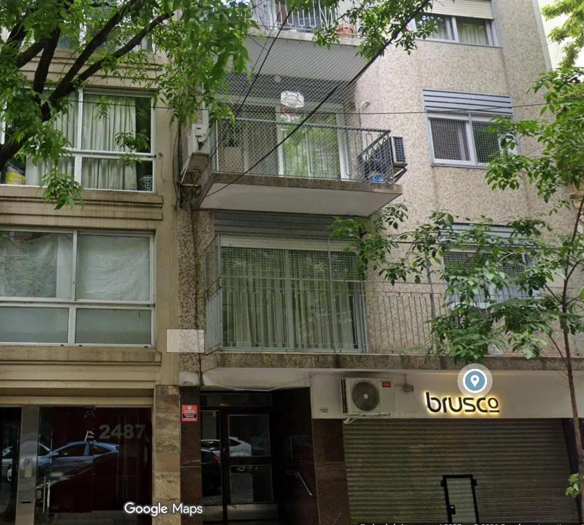 Monoambiente con balcón en Palermo