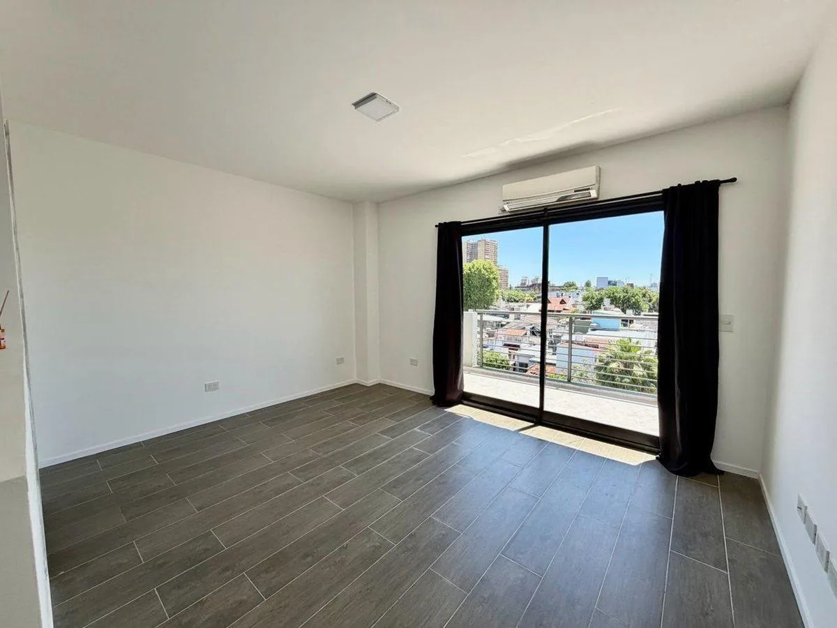 Alquiler Monoambiente con Balcón Villa Luro