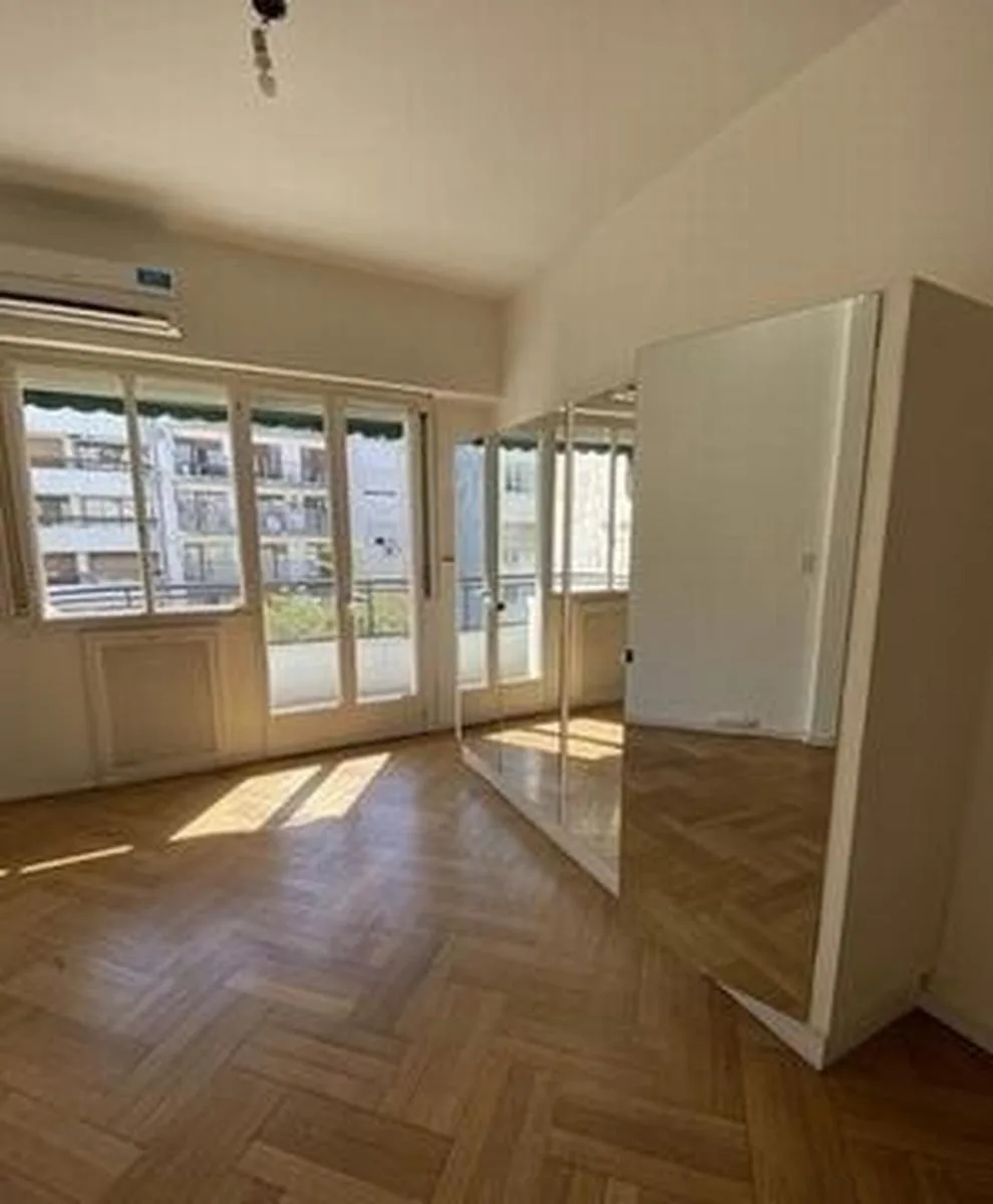 Departamento Monoambiente en Alquiler - 1 Baño - Recoleta