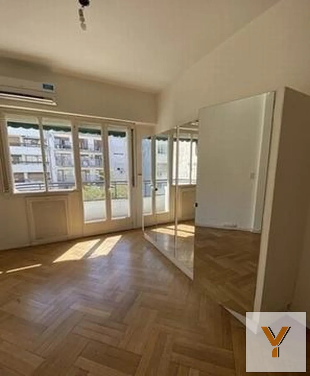 Departamento Monoambiente en Alquiler - 1 Baño - Recoleta