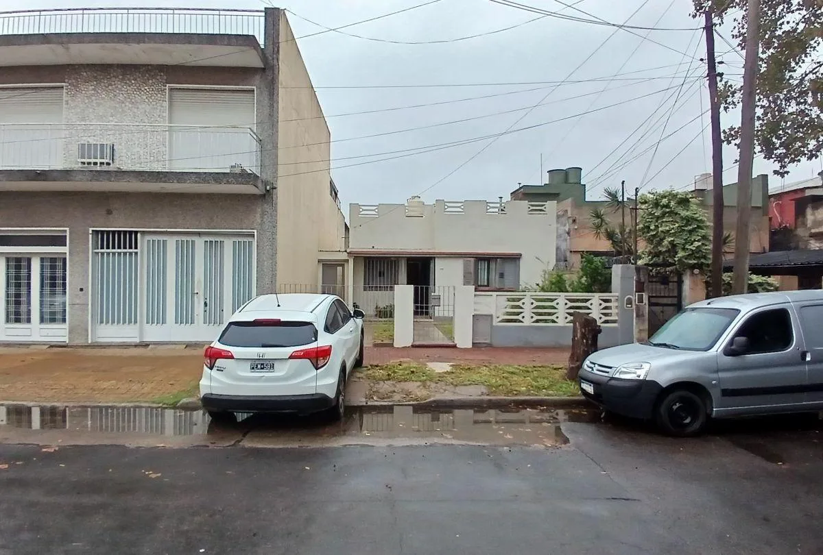 Casa 3 Ambientes. | Belgrano 5358