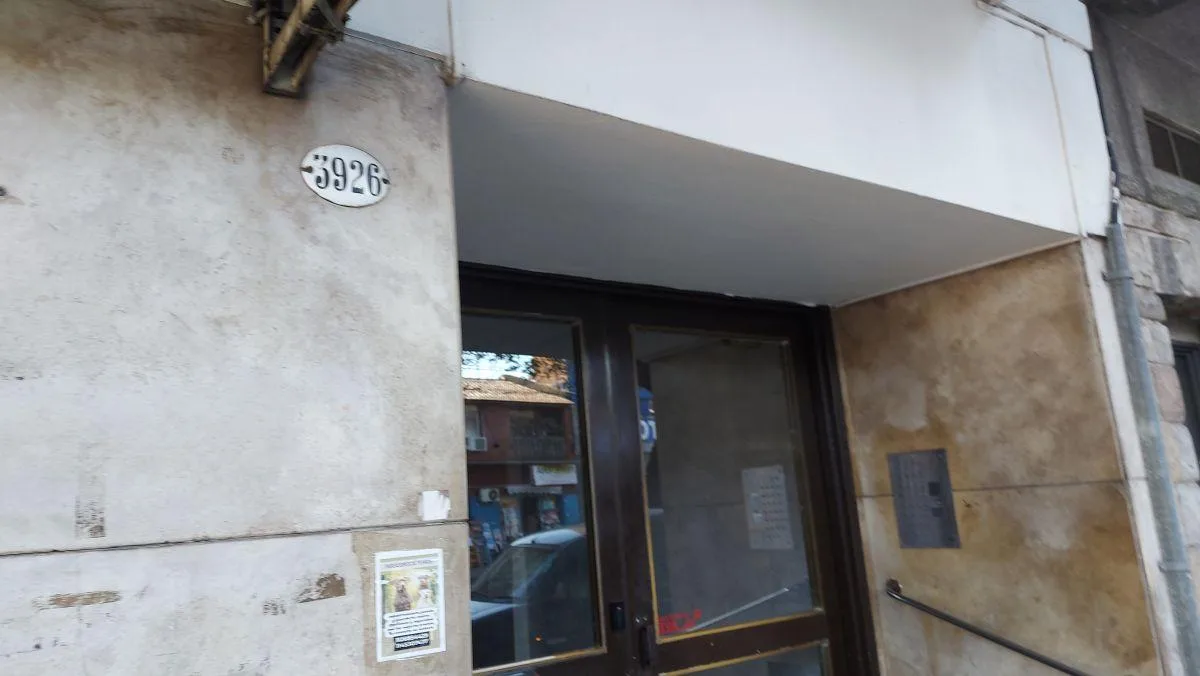 Departamento 2amb Frente con Balcón