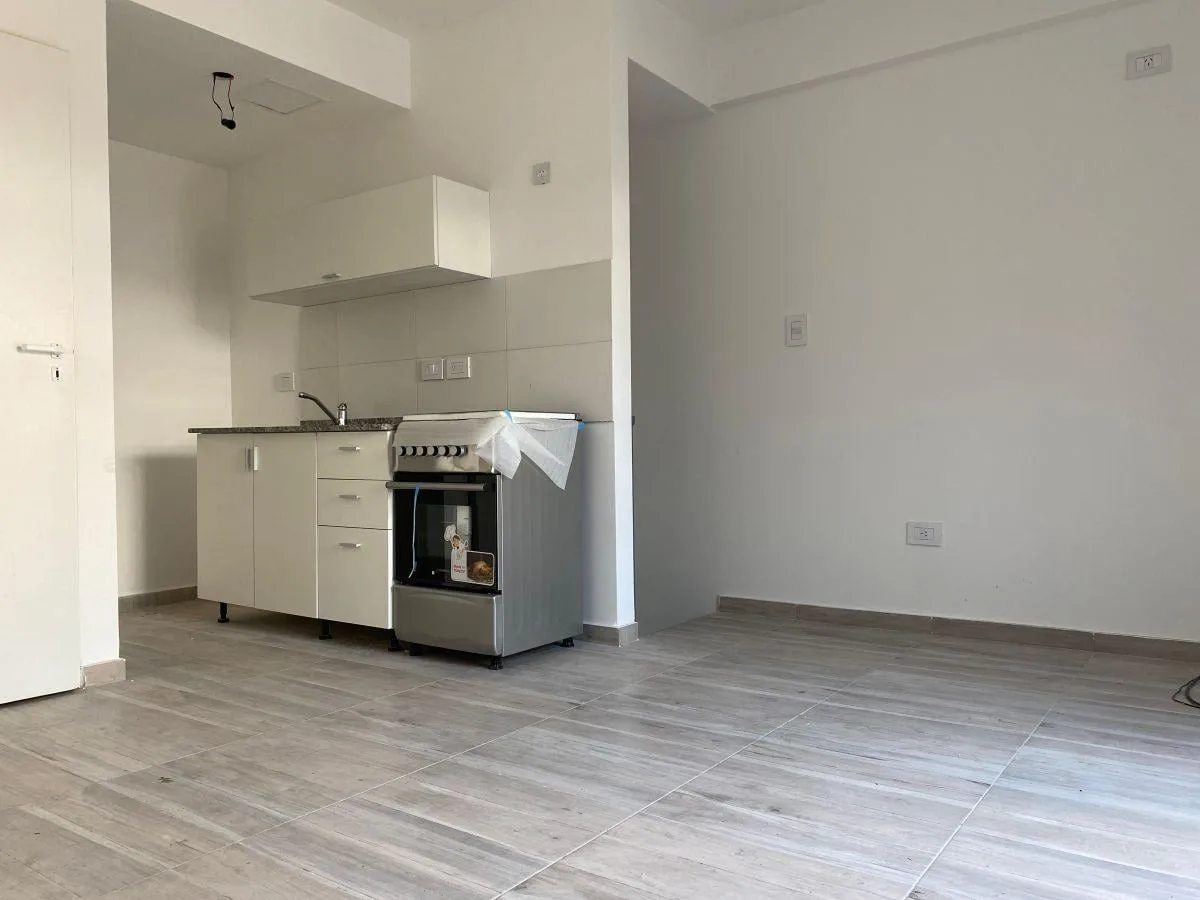 2-room duplex with patio