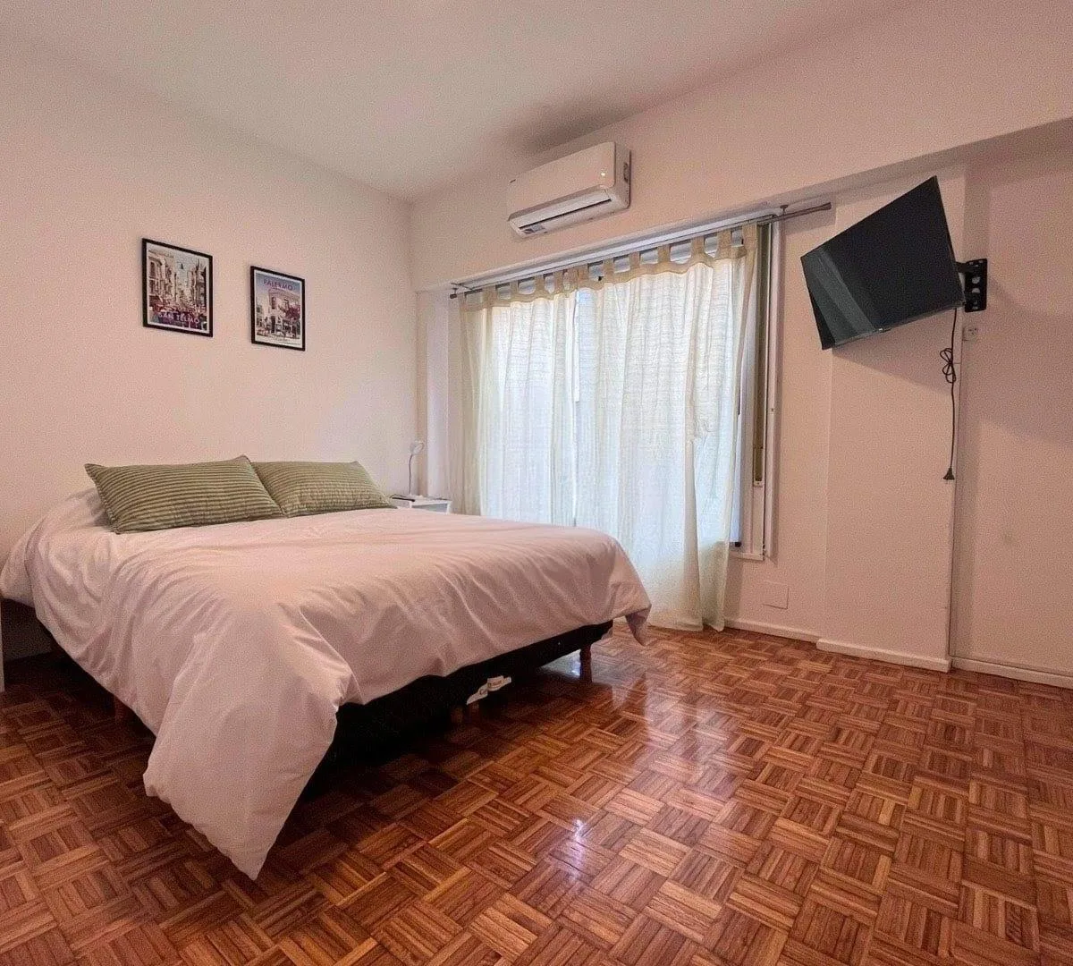 3-room unit with private terrace