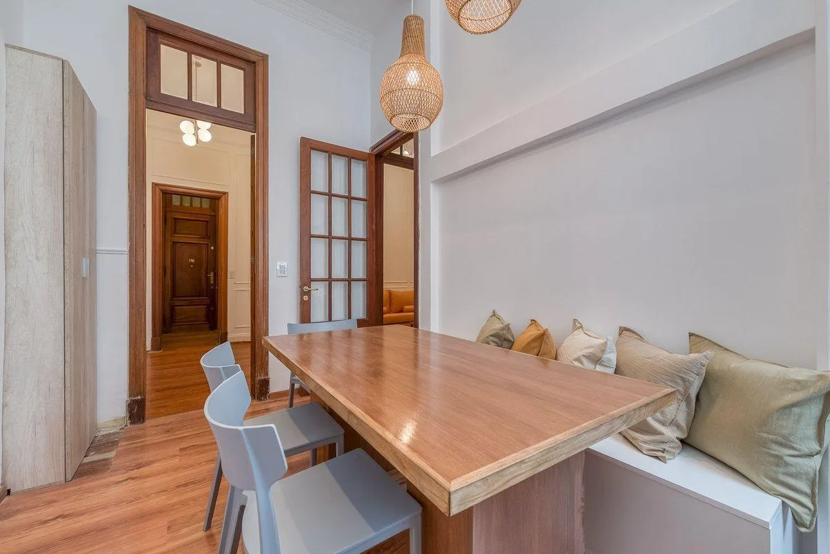 2 dormitorios, 75 m², equipado