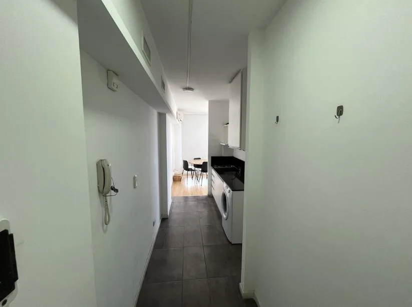 Departamento Monoambiente con Balcon y Pileta en San Telmo