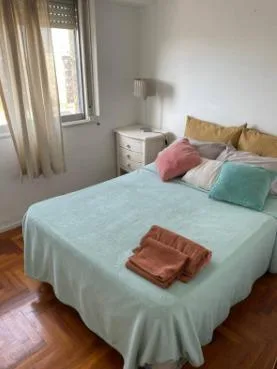Listing: 1 bedroom, Almagro