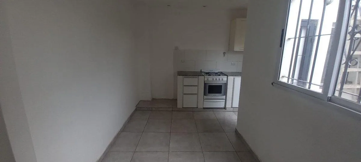 Departamento en Alquiler de 2 Dorm