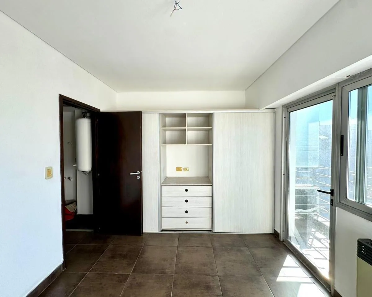 Departamento Dos Amb - Alquiler - Castelar Sur, Calle Mitre, Moron