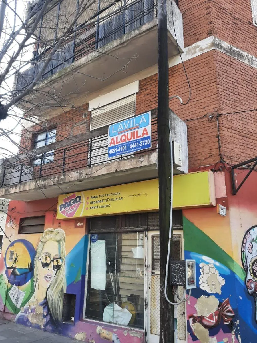 Departamento Apto Profesional en Ramos Mejia Centro