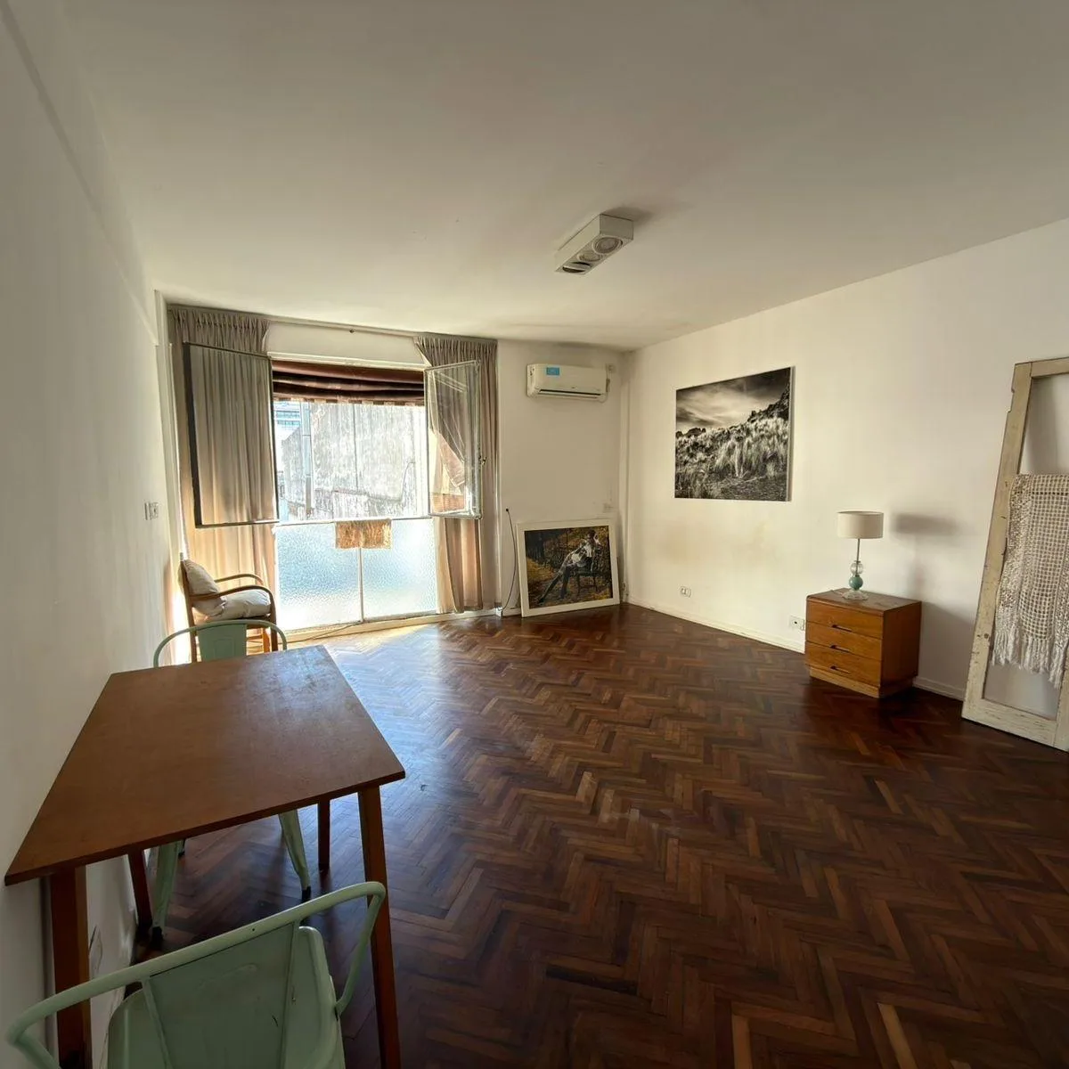 Monoambiente en Alquiler Maipú 600, 4° Piso Al Frente Microcentro