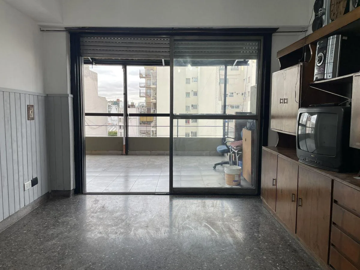 Departamento Semipiso en Alquiler Tres Ambientes 66 m con Lavadero Desc Propio Av Boedo Al 600