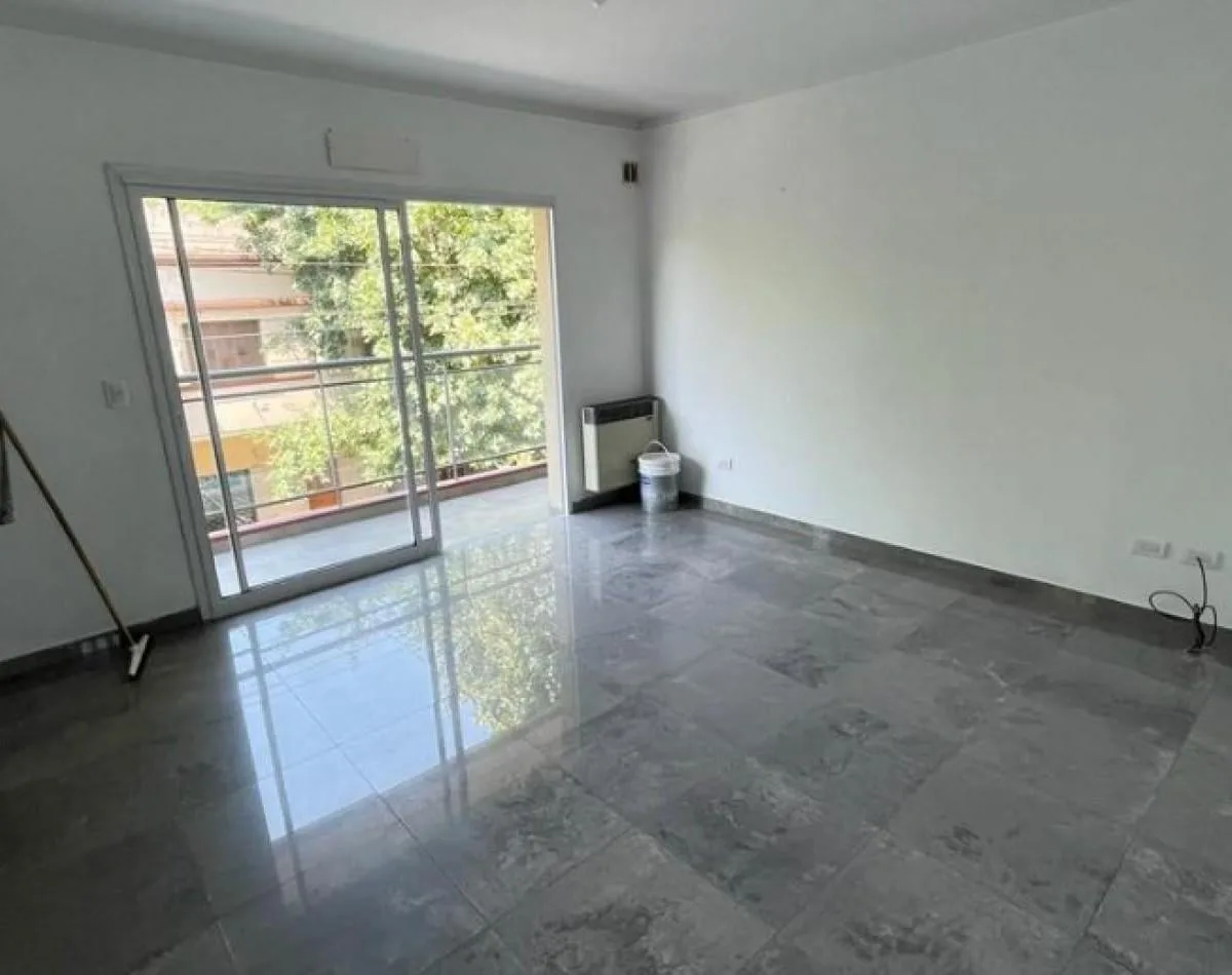 2-room unit with parking and balcony