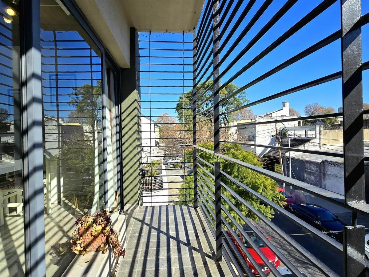 Alquiler Dos Ambientes Departamento Al Frente con Balcon